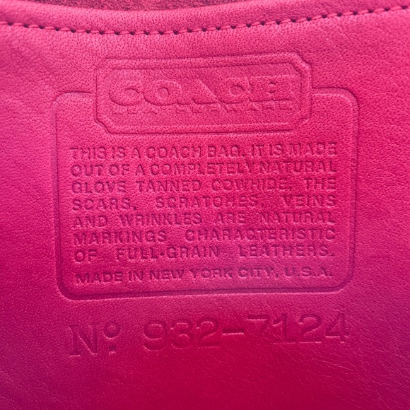 Stunning Vintage Coach Red Leather Crescent Bag, Brass Hardware Sold elsewhere - Picture 15 of 16